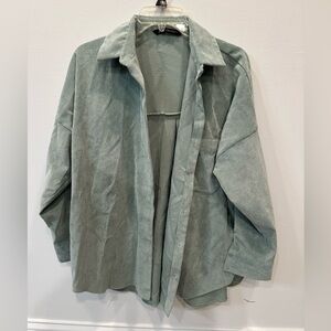 Zara. Oversized cardigan. Size medium.button down.